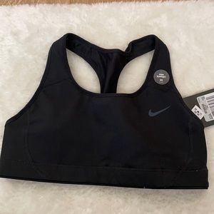 BNWT Nike Sports Bra